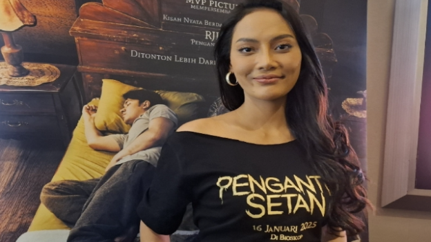 Erika Carlina Belajar Agama Islam demi Film Pengantin Setan